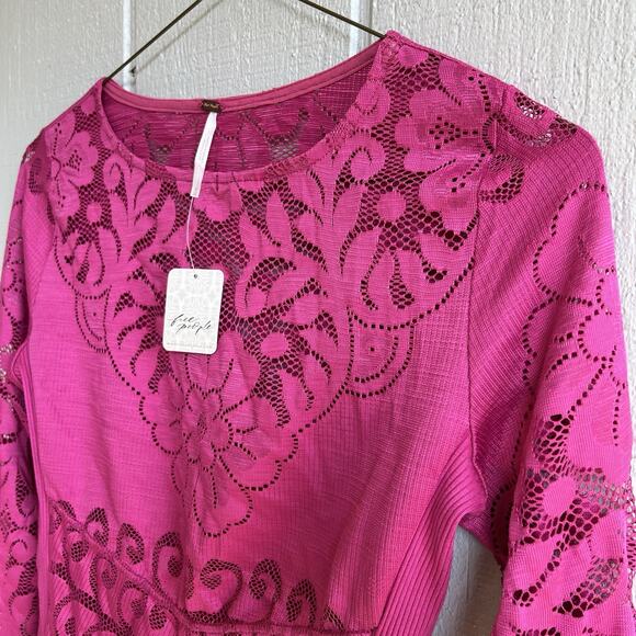 Free People NWT Wild Roses Lace Long Sleeve Top Very Berry Mauve Size M - Picture 2 of 9